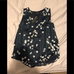 NWT Banana Republic sleeveless top